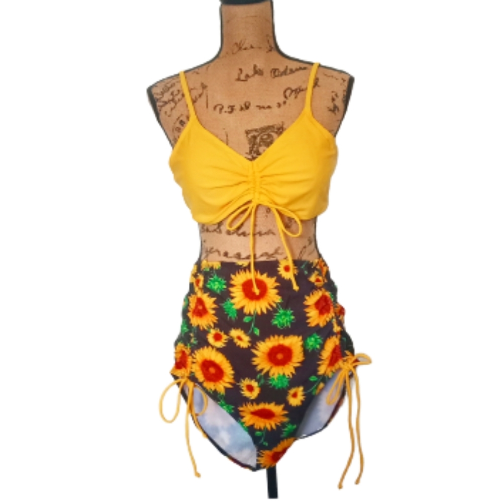 NEW Edel Qual 2 Piece Swimsuit